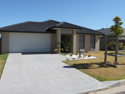 28 Courin Drive, Cooranbong