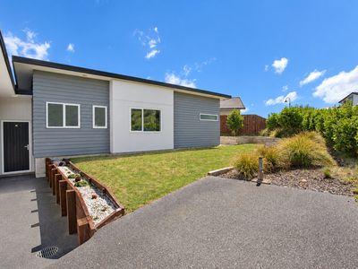 124 John Burke Drive, Aotea