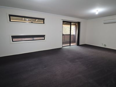 4 Redgum Court, Heathcote