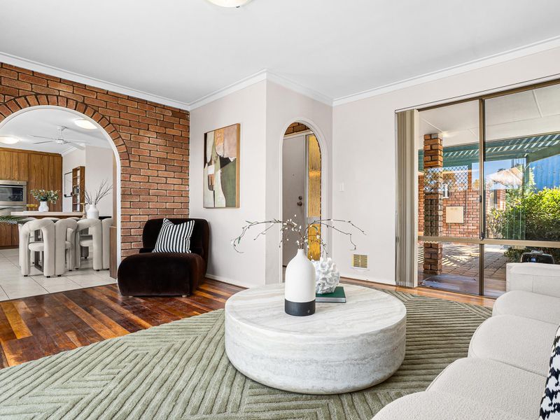 23 Tetlow Place, Bibra Lake