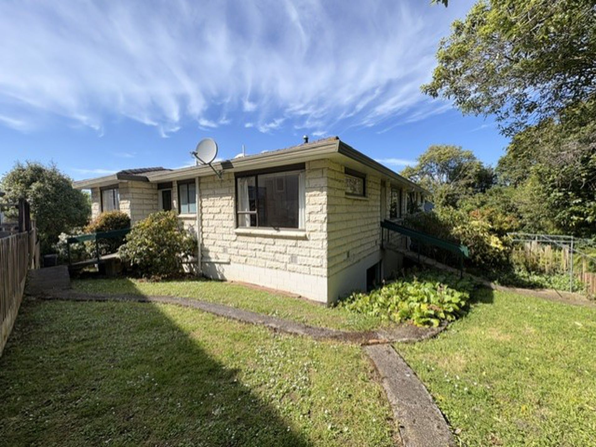 A / 11 Michie Street, Belleknowes