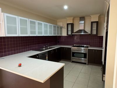 8 Camphora Street, Tarneit