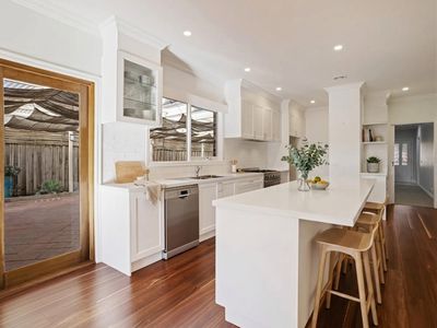 6 Reynard Ct, Langwarrin