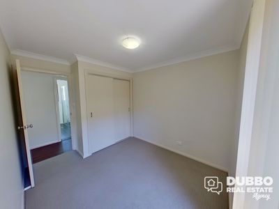 4B Jonquil Crt, Dubbo