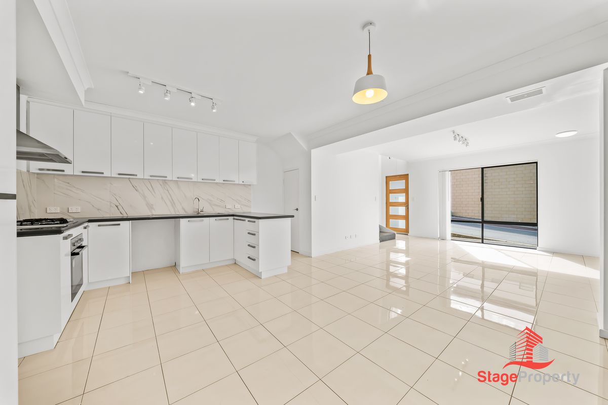 18 / 22 Rinaldo Crescent, Coolbellup