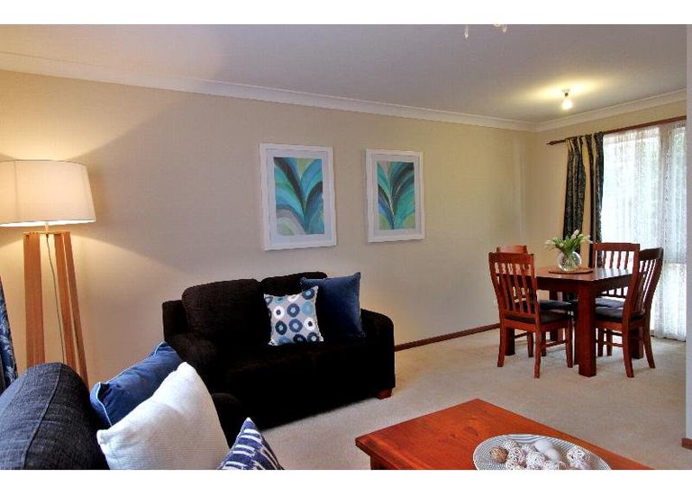 50 Springfield Crescent, Hampton Park