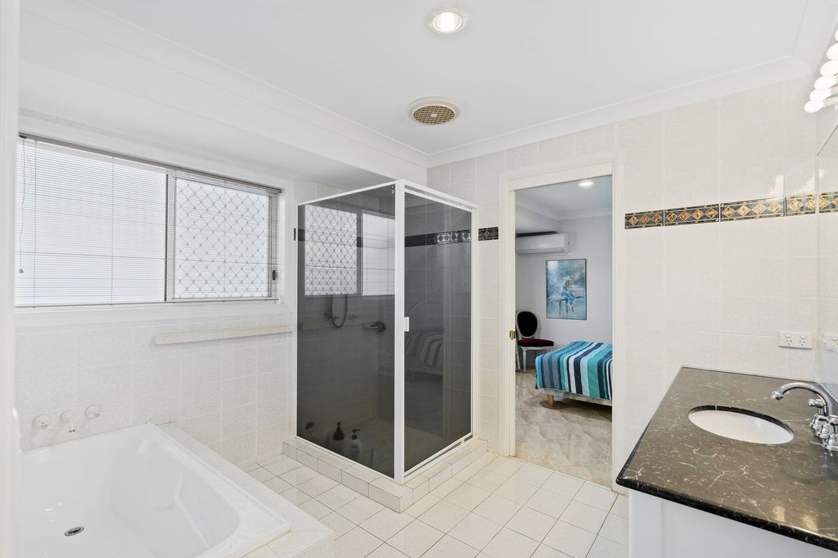 78 Port Jackson Boulevard, Clear Island Waters