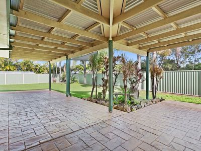 12 Greenwood Court, Helensvale