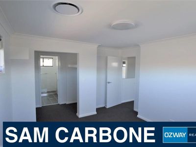 81 Easton Avenue, Spring Farm
