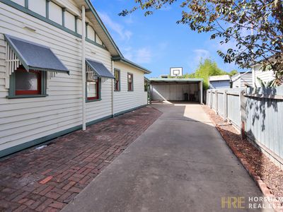 14 Bowden Street, Horsham