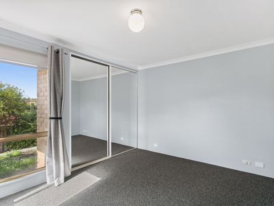 4 / 7 Catrine Court, Kingsley