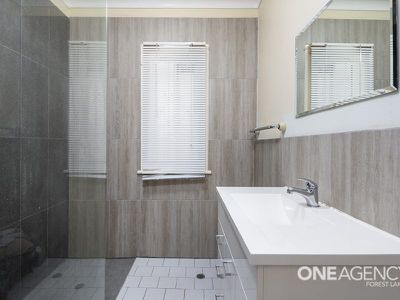 1 Lupin St, Inala