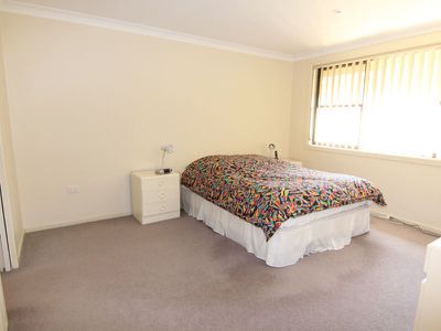 4 Friendship Key, Forster