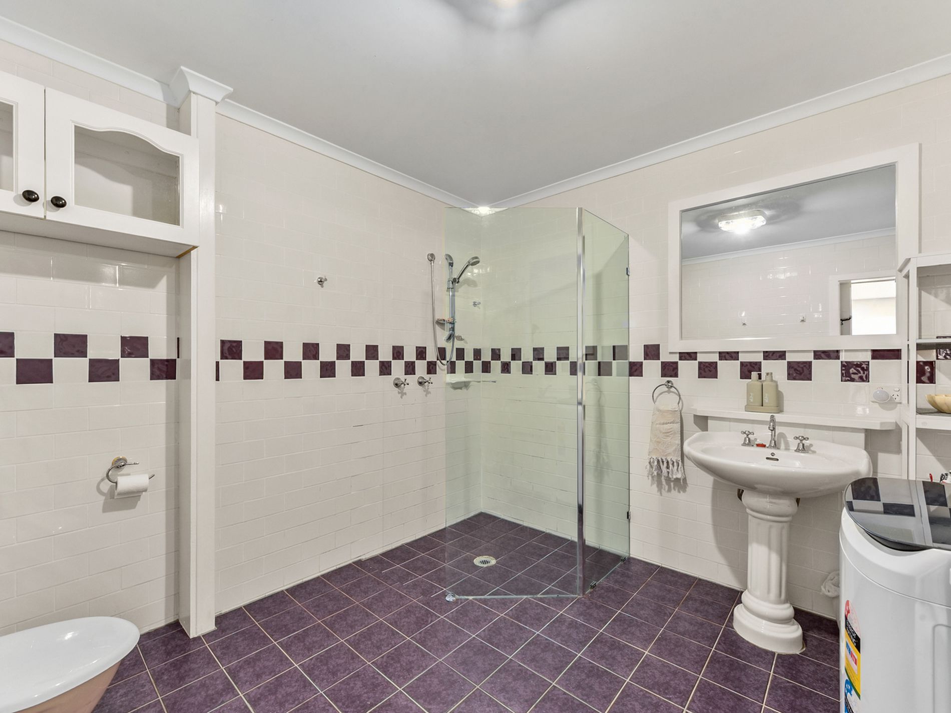 16 Harley Street, Allendale East