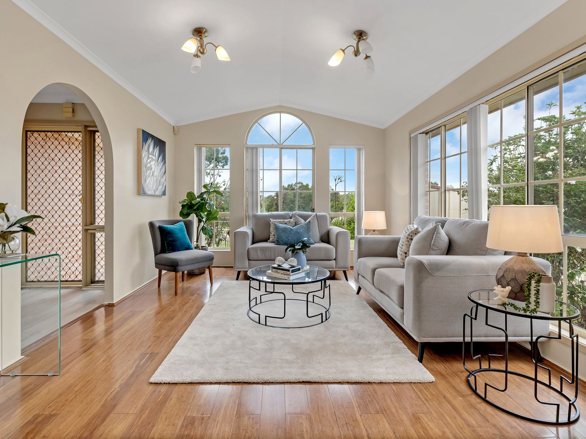 211 Glenwood Park Drive, Glenwood