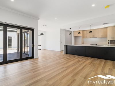 25B Hannans Street, Morley