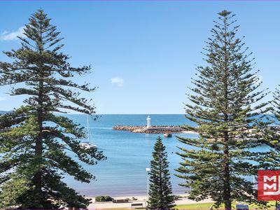 24 / 2-8 Harbour Street, Wollongong