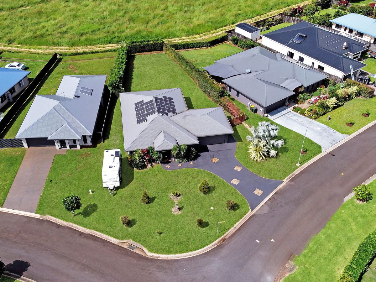 38 Jannina Drive, Atherton