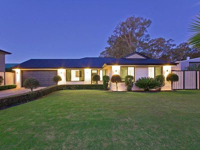 8 Wirra Cct, Wynnum West