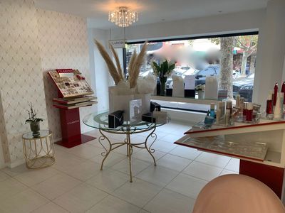Award winning Beauty Salon for Sale in Essendon
