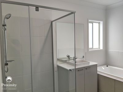 112 Barratt Drive, Greenbank