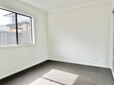 5 Ostic Way, Tarneit