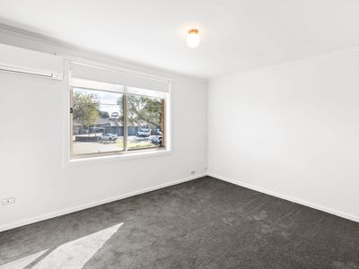 2 / 5 Tower Road, Werribee
