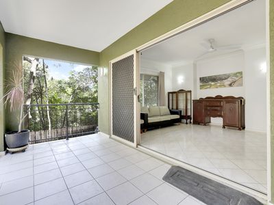 1603 / 2-10 Greenslopes Street, Cairns North