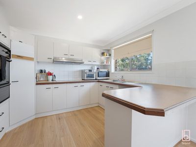 38 Twin Lakes Drive, Lake Haven