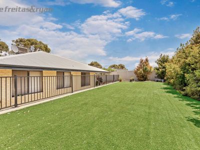 14 La Manche Ave, Port Kennedy