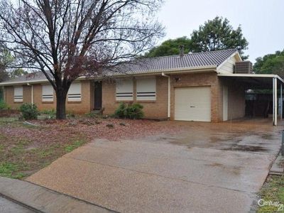 7 Edinburgh Avenue, Dubbo