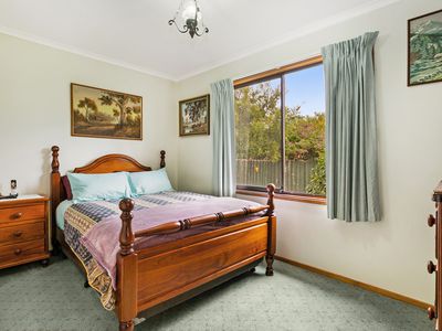 18 Nodding Avenue, Frankston North