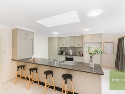 9 Casuarina Drive, Annandale