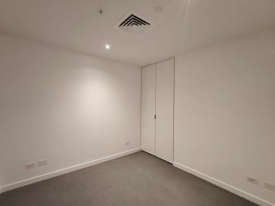 1416 / 555 Swanston Street, Carlton