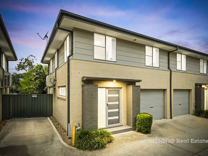 8 / 82 Irwin Street, Werrington