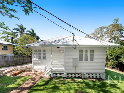 913 Samford Road, Keperra