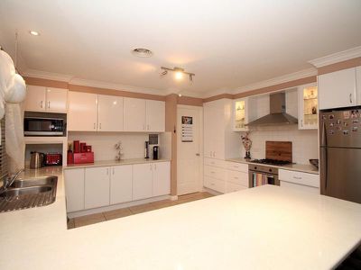 18 Vincent Crescent, Kelso