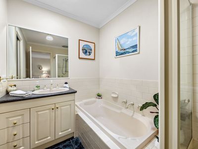 2 / 38 Packham Street, Box Hill North