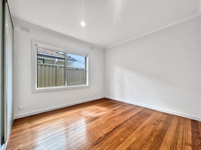 15 Dongola Road, West Footscray