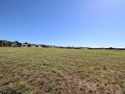 2 Cobb Avenue, Llanarth