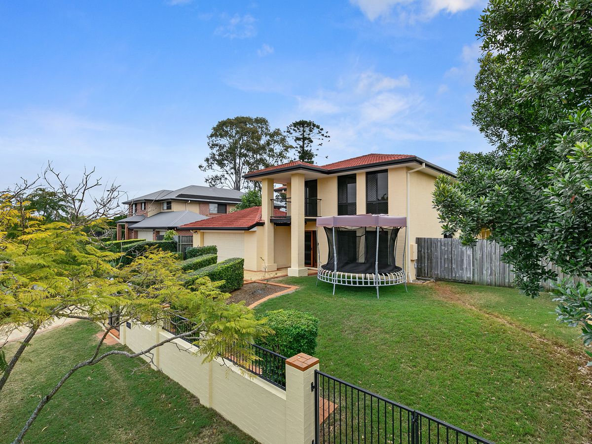 35 John St, Manly West