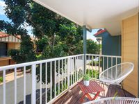 60 / 316  Long Street East, Graceville