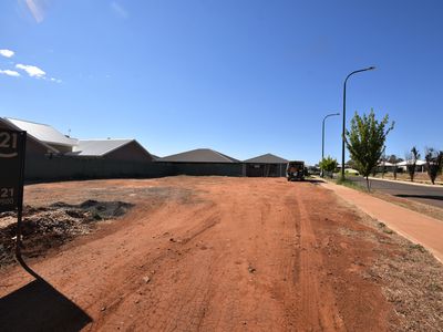 1 Aquarius Court, Dubbo
