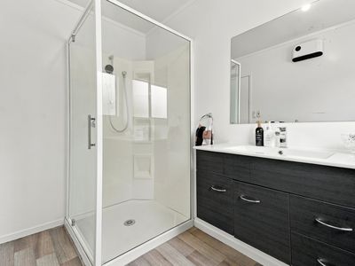 1/96 Alton Avenue, Hillcrest