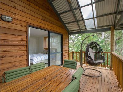 4 Flora Grove , Molloy Island