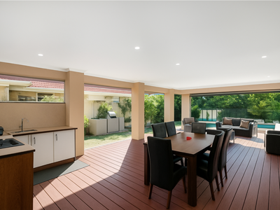 21 Sciano Avenue, Success