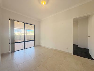 6 Wimbridge Road, Wattle Grove