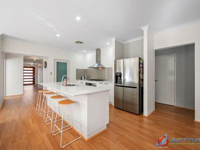 64 Serenity Street, Wellard