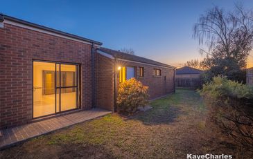16 Retreat Circuit, Beaconsfield
