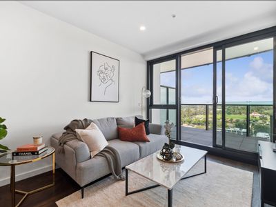 1813 / 826 Whitehorse Street, Box Hill